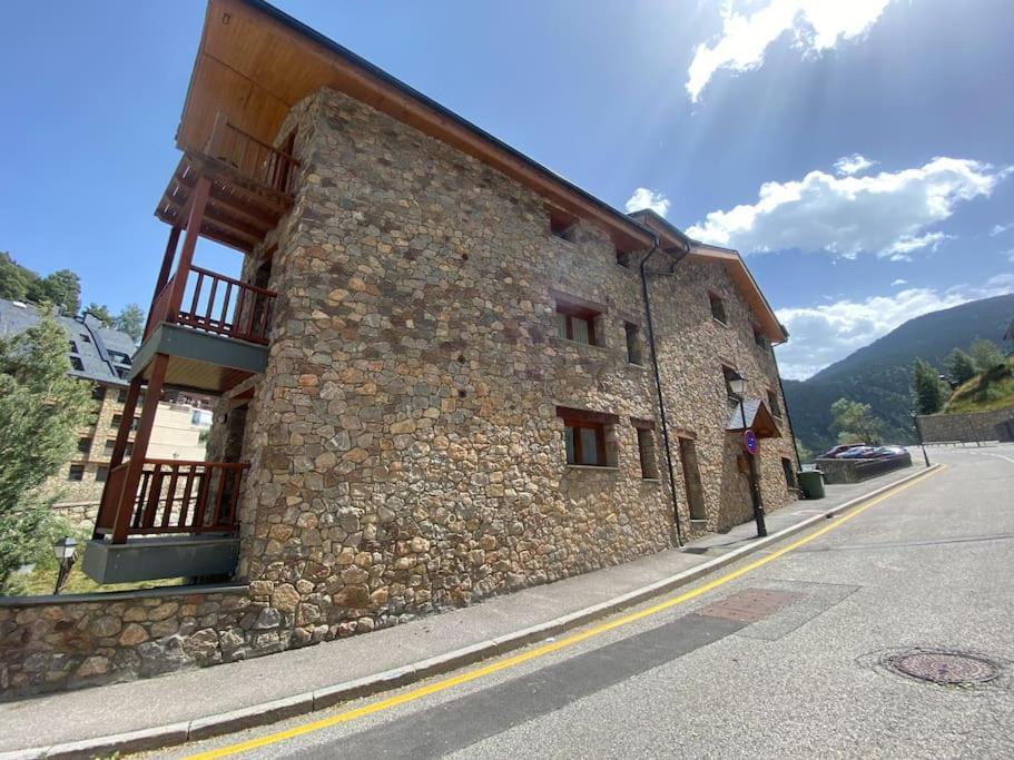Disfruta De La Naturaleza - Vistas Al Rio - Luz Natural - 6pax * Canillo